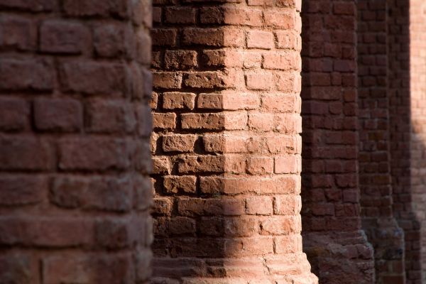 Brick Pillars Installation in Tarpon Springs